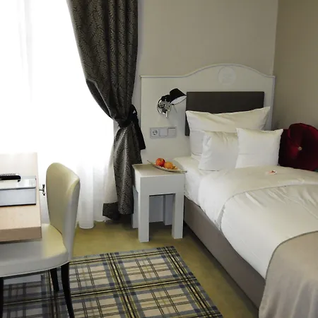 Jagdschloss Kranichstein Hotel