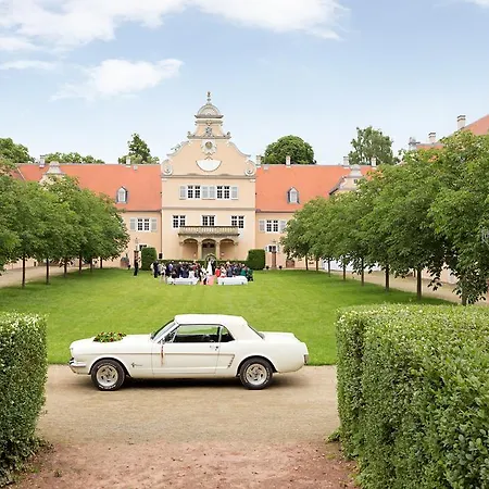 Jagdschloss Kranichstein Hotel 4*