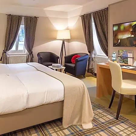 Hotel Jagdschloss Kranichstein 4*