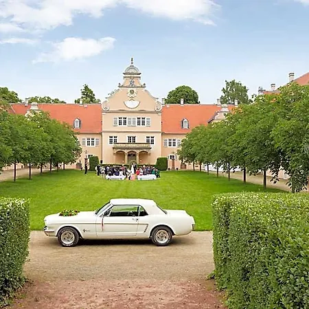 Jagdschloss Kranichstein Hotel 4*