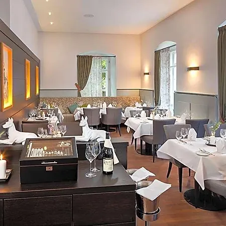 Hotel Jagdschloss Kranichstein 4*