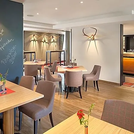 Jagdschloss Kranichstein Hotel 4*