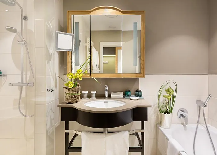 Jagdschloss Kranichstein 4*