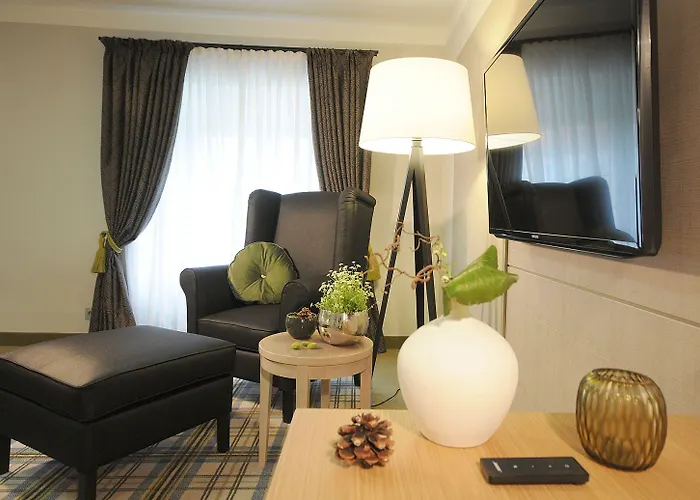 Hotel Jagdschloss Kranichstein 4*