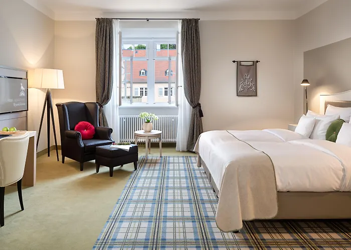 Hotel Jagdschloss Kranichstein 4*